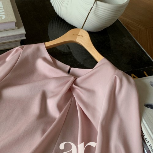 베르엘 퍼프소매 반팔 긴팔 언발 꼬임 새틴 블라우스 bs8176