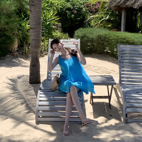 (매듭뒷트임) 셀로나 매듭 브이넥 뒷트임 셔링 미니 원피스 op15313