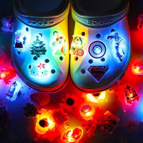 크록스 지비츠 체리 데이지 꽃 스마일 헬스 LED 이니셜 다미아노 파츠 세트